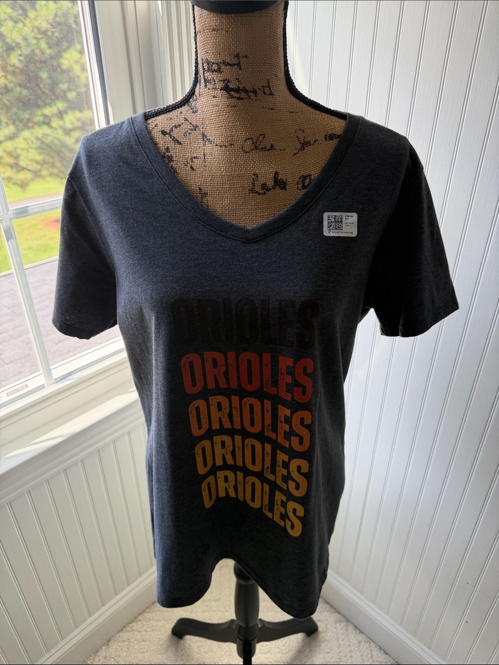 Women’s Orioles Graphic Gray V-Neck Tee